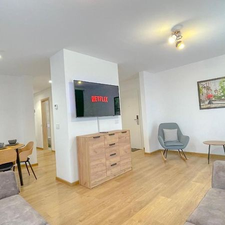 Dreamview Apartment With Private Parking ブラショフ エクステリア 写真