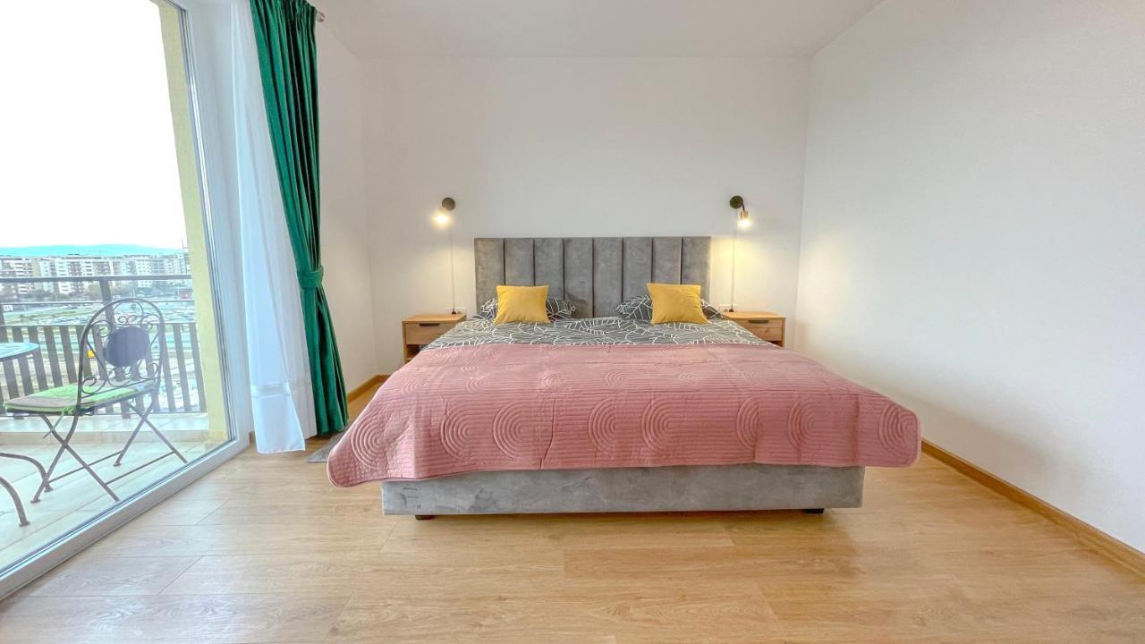 Dreamview Apartment With Private Parking ブラショフ エクステリア 写真